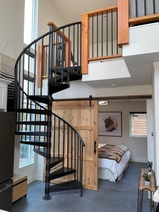 Brand New Upscale Home- Best Location! Whitefish Exterior photo